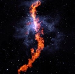 <p>In diesem zusammengesetzten Bild aus Radio- und Infrarot-Beobachtungen erscheint das Filament der Ammoniakmoleküle rot und das Gas des Orion-Nebels blau.</p>