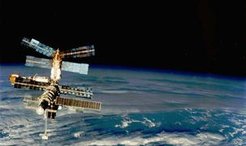 The Mir space station in 2000 with the Kvant module still attached.