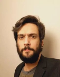 Dr. Tommaso Grassi ist wissenschaftlicher Mitarbeiter in der Abteilung „Center für astrochemische Studien“